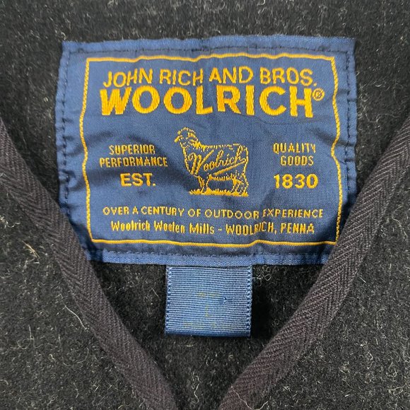 Woolrich Black Vest for Men - Picture 6 of 11